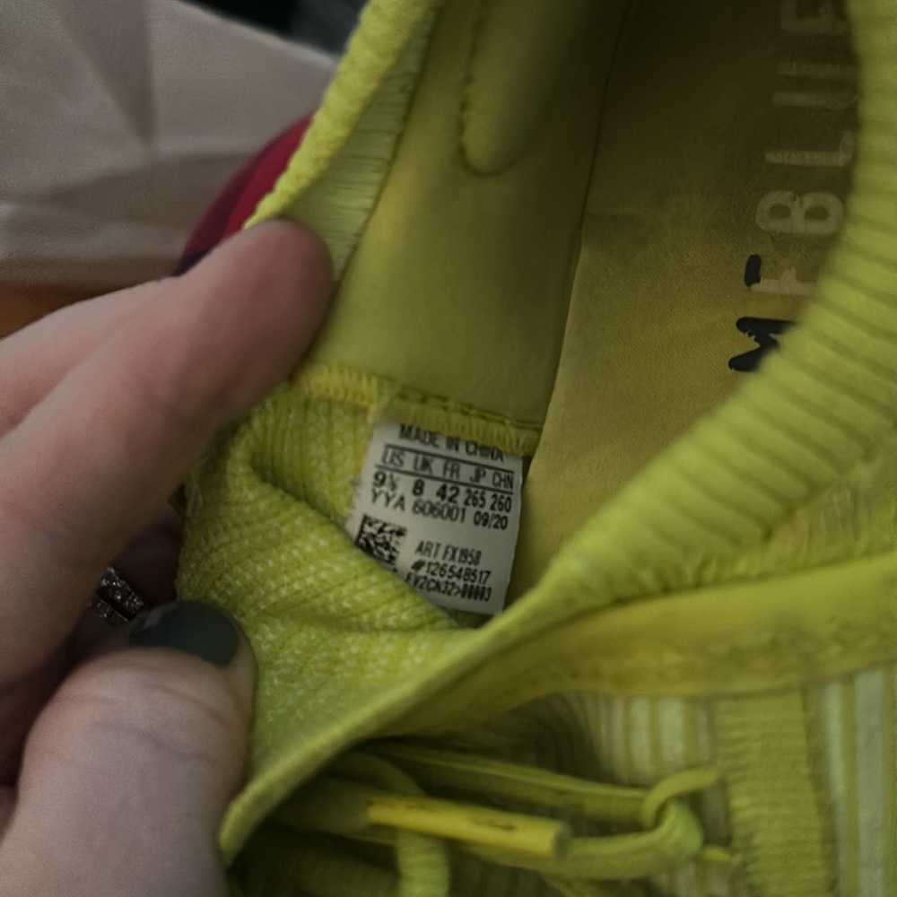 Adidas - Picture 10 of 11